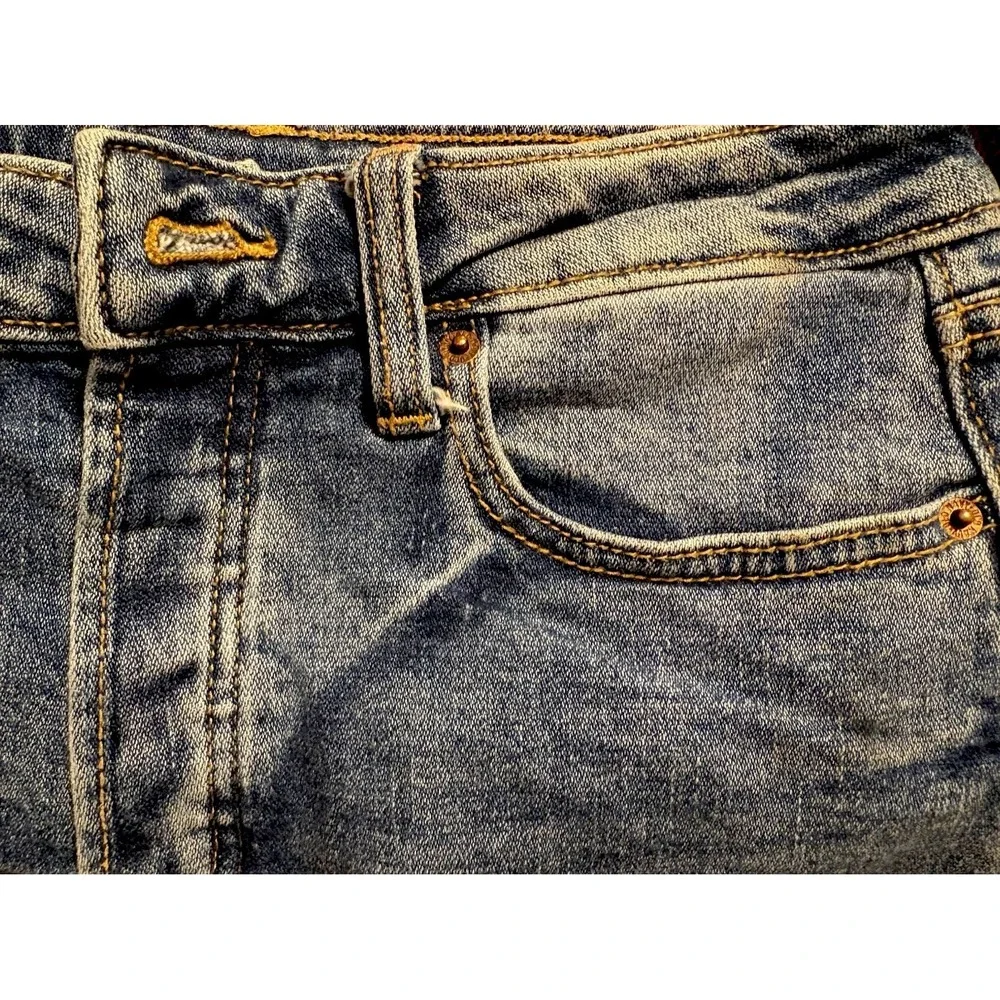 Old Navy High-Rise‎ A-Line Cut Off Denim Shorts Blue Frayed Hem Size 4